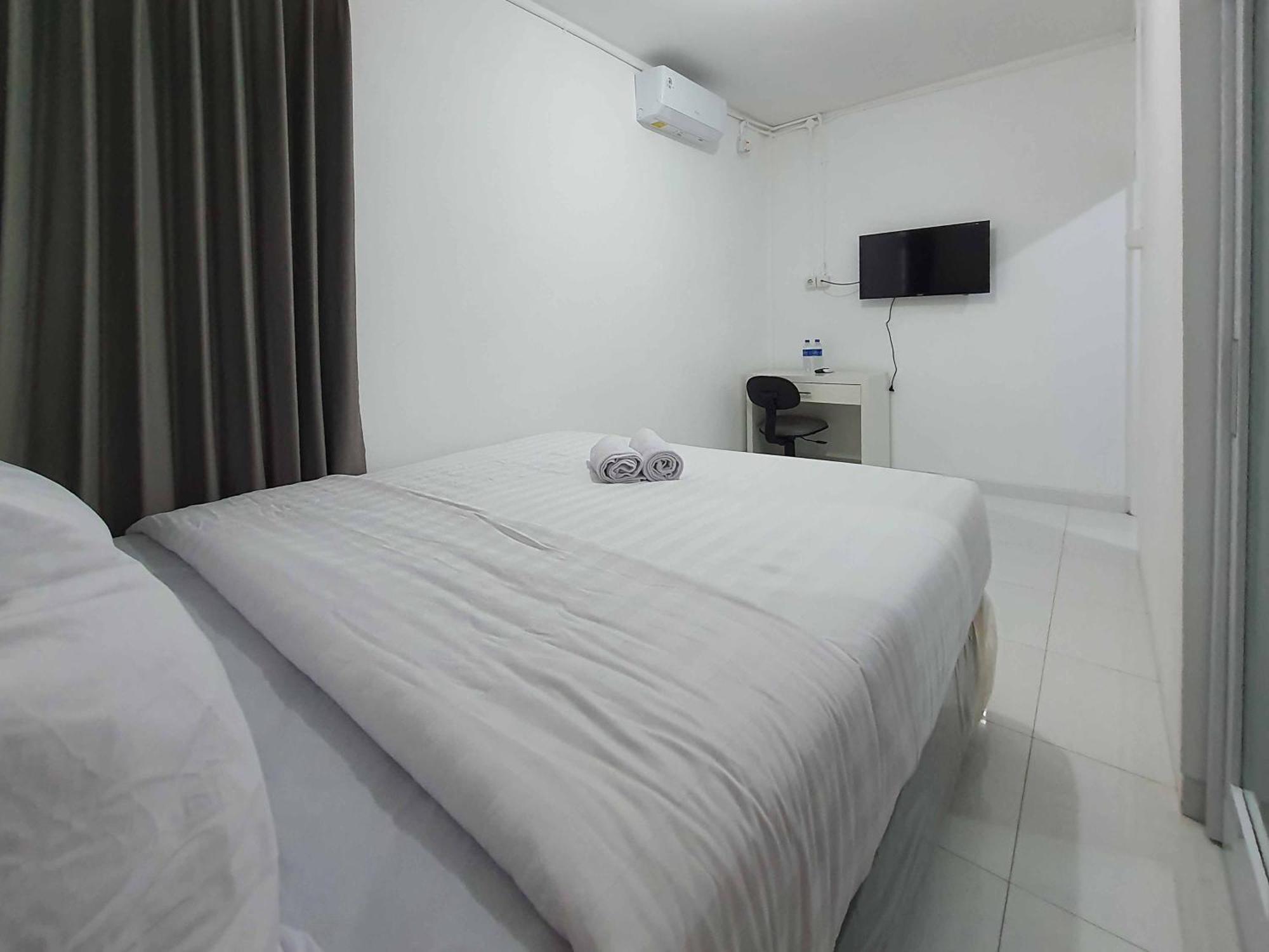 فندق Reddoorz Syariah At Jalan Godean Ngabean المظهر الخارجي الصورة